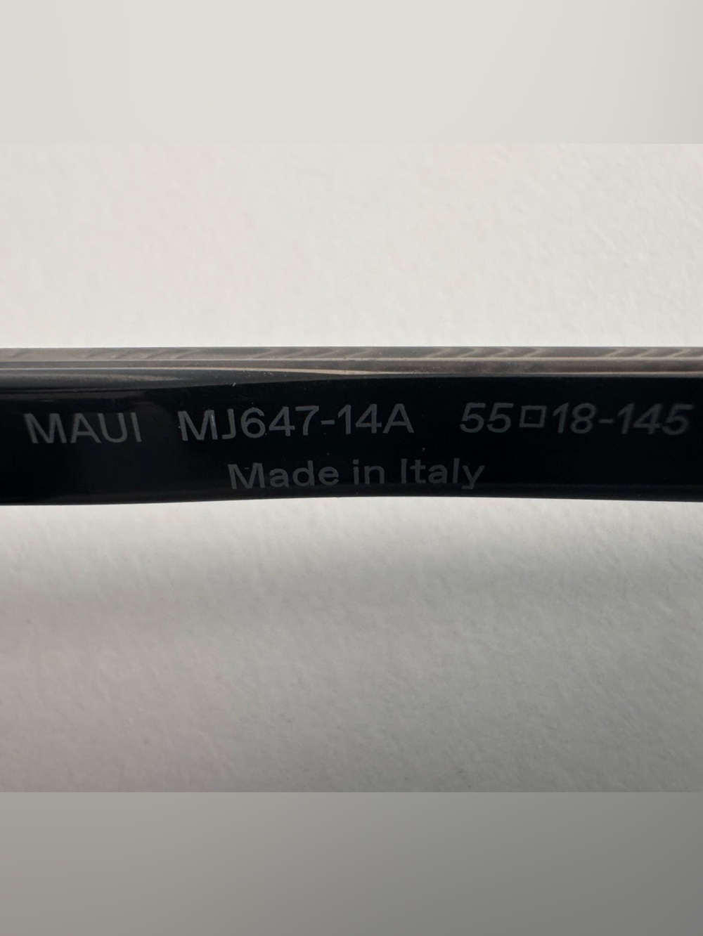 Maui Jim Ku‘ikahi AF STG-SG Polarized Sunglasses Black / Gray 55mm Made in Italy - Picture 9 of 12